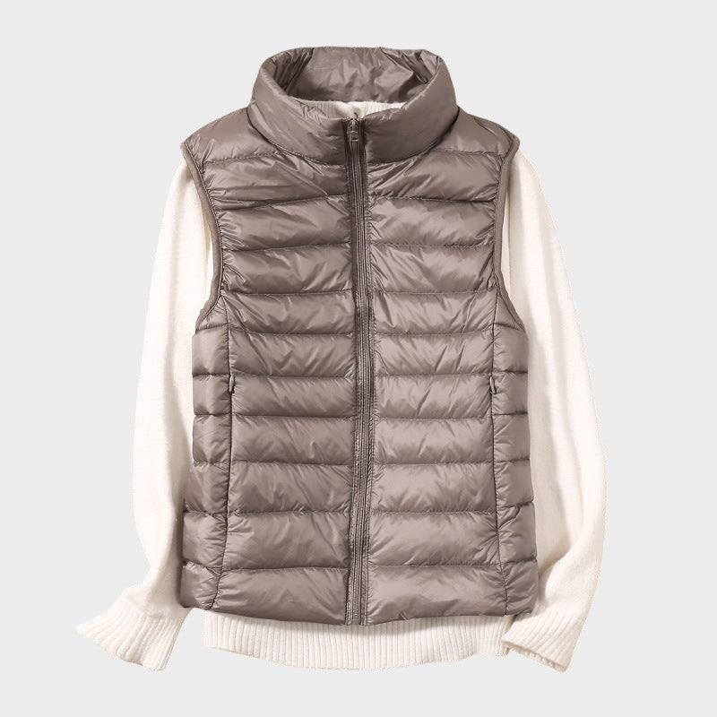 Станка - Лек пухен елек с плетен дизайн