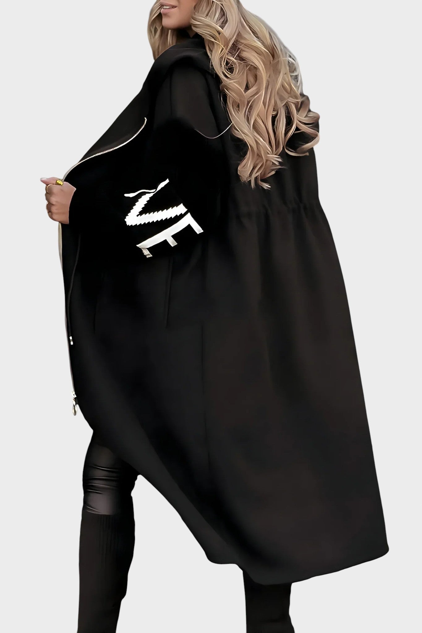 Талия – Луксозно палто с качулка