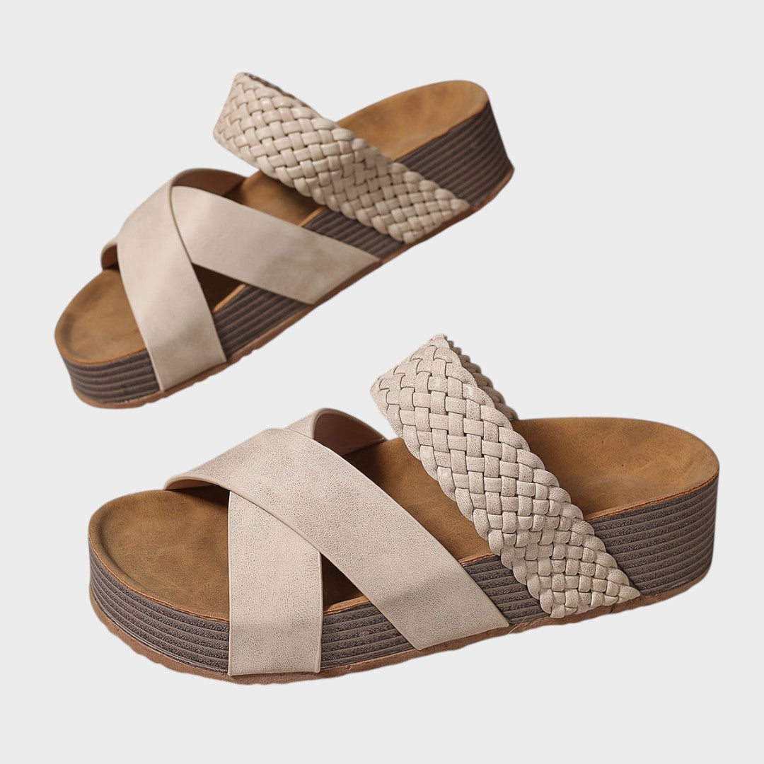 Милена - Ортопедични сандали от кожа