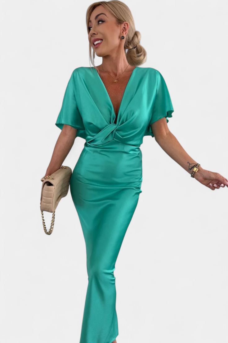 Нада Рокля С Връзка