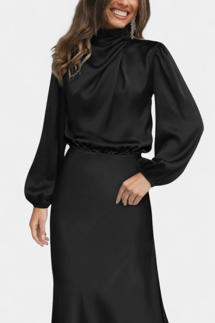 Мария Макси Рокля с Висок Яка и Цветни Детайли